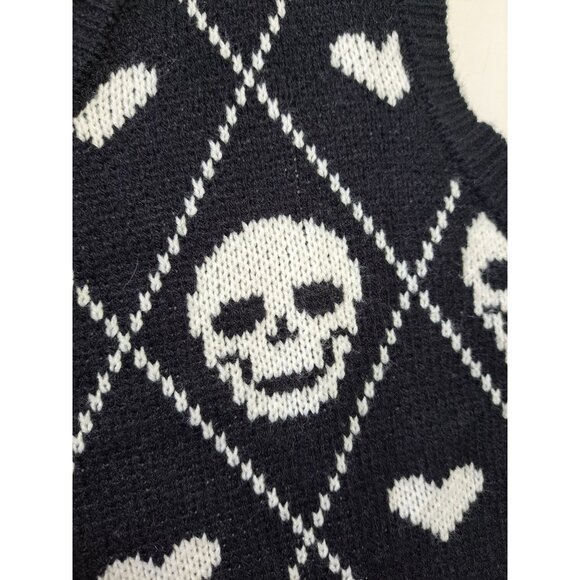 Social Collision XL Black White Skull & Heart Argyle Sweater Vest Women's Goth - Picture 3 of 7